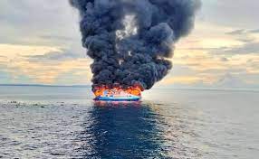 Ferry Fire in the Philippines: Coastguard Rescues Passengers and Crew
